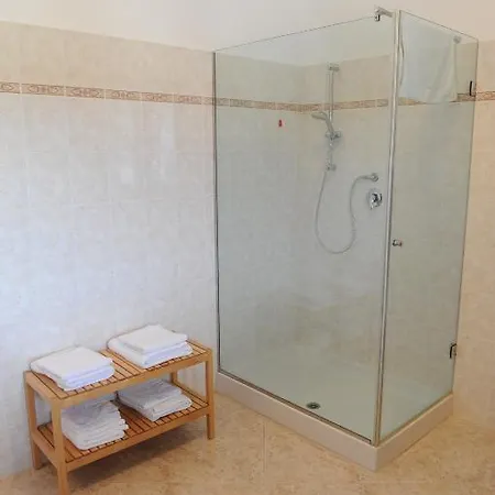 住宿加早餐酒店 Nick House 2*