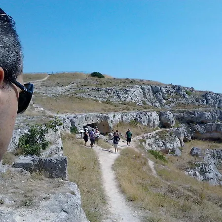 Nick House 住宿加早餐酒店 马泰拉