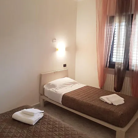 Nick House 马泰拉